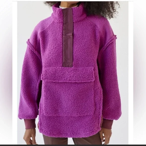 Urban Outfitters BDG Kas Sherpa Pieced
Oversized Pullover Sweatshirt Plum/Purple - Picture 2 of 16